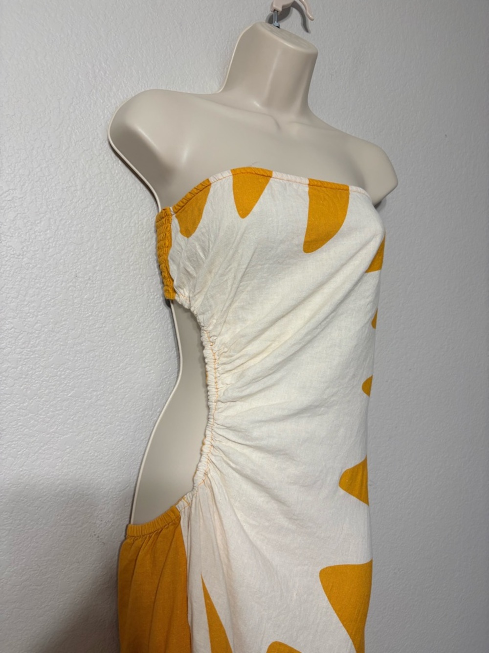 Anthropologie Celandine Strapless Cutout Maxi Dress Marigold & White Sun Print - Picture 6 of 16